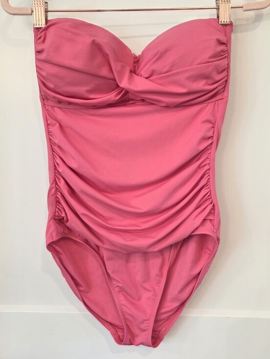 Anne Cole Other - Anne Cole Pink Ruched Bandeau One Piece Swimsuit Twist Front Strapless Size 6